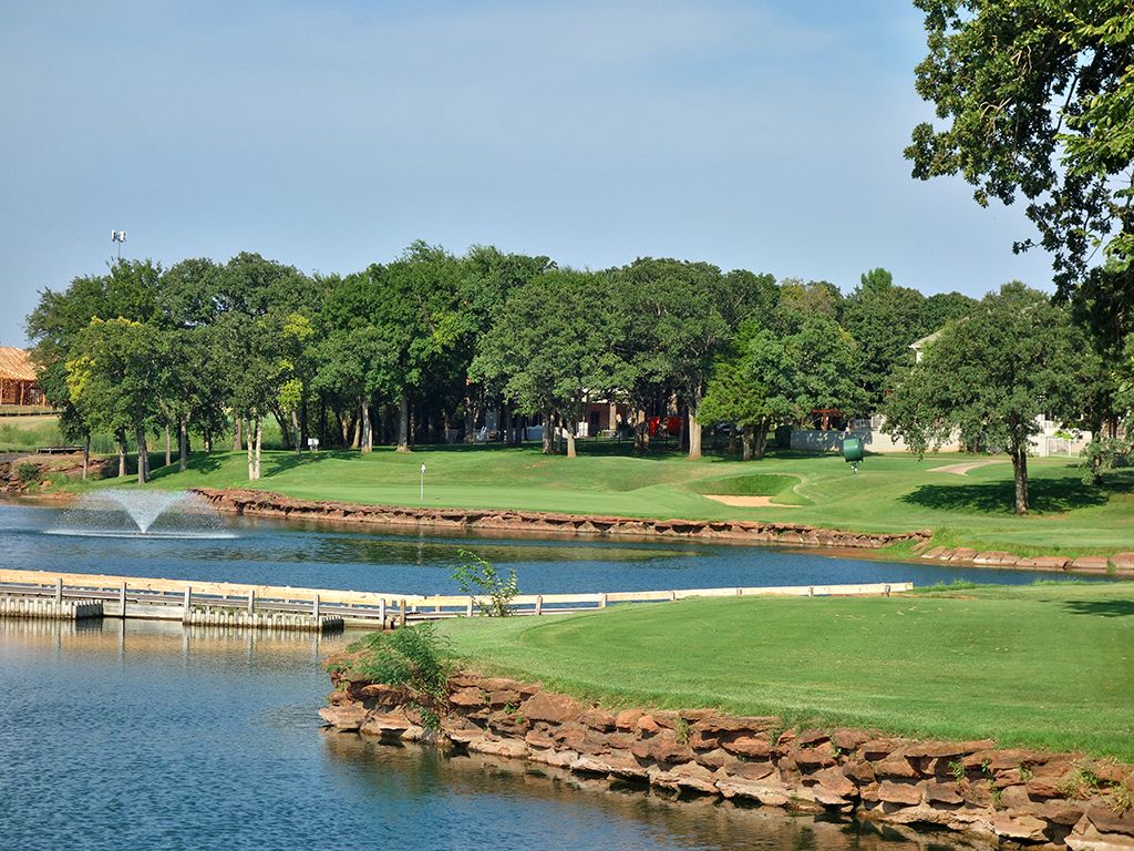 Oak Tree Country Club (East)